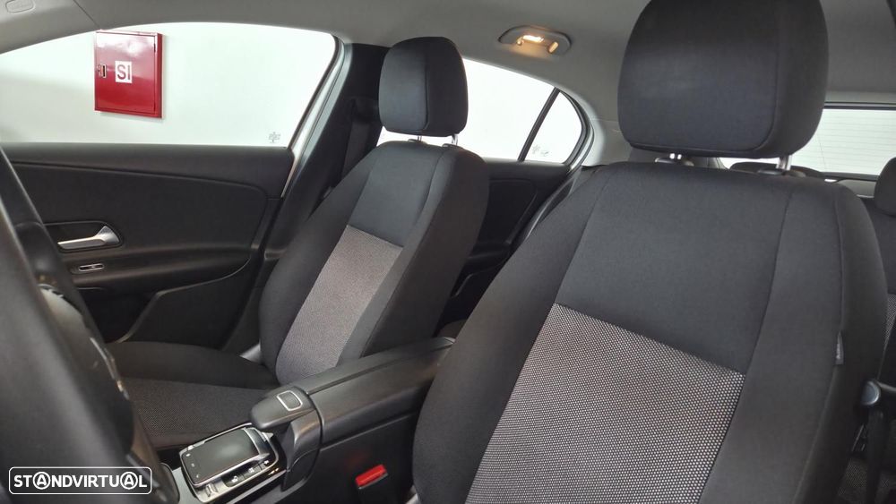 Mercedes-Benz A 160 d Style - 10
