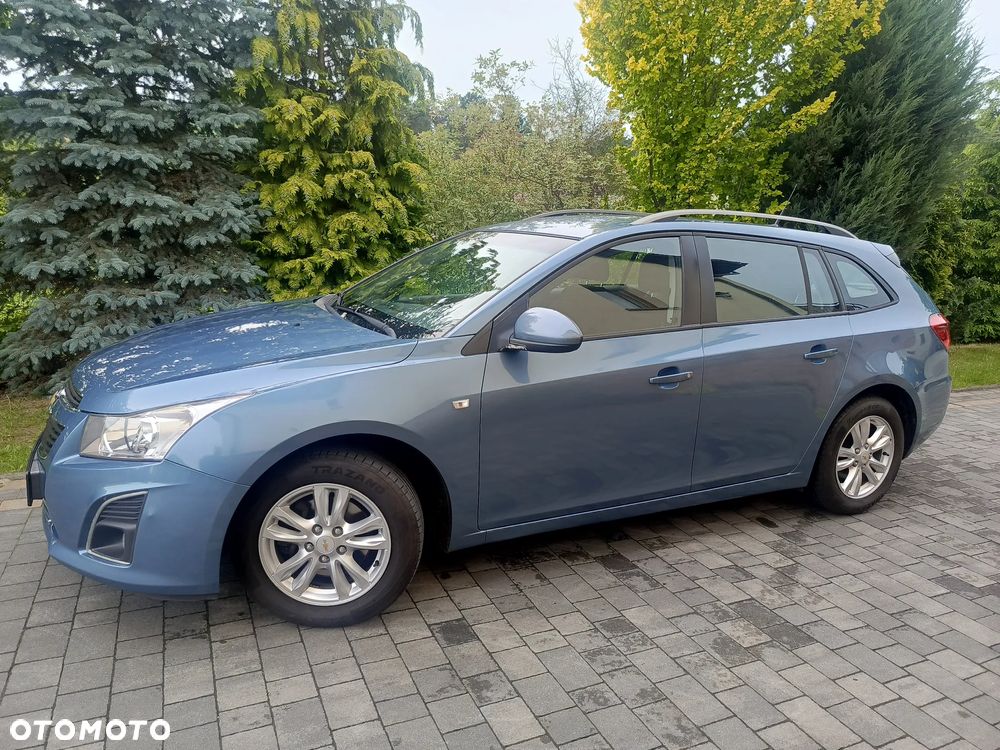 Chevrolet Cruze 1.7 LT - 2
