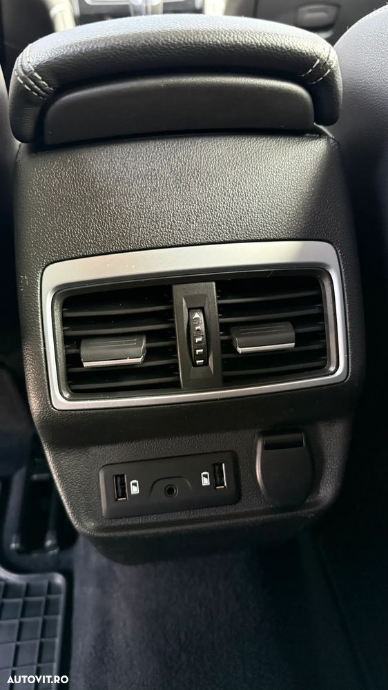 Renault Koleos ENERGY dCi 175 4WD INTENS - 27