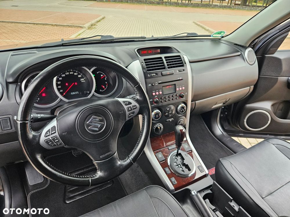 Suzuki Grand Vitara 2.0 Automatik Comfort Limited - 10