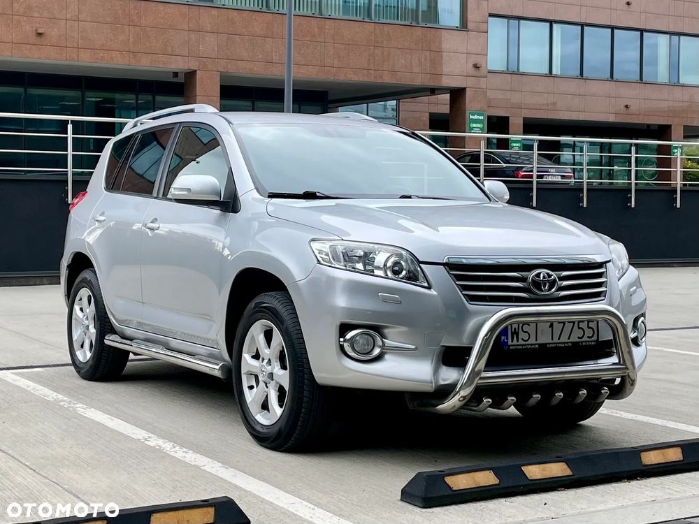 Toyota RAV4 - 13