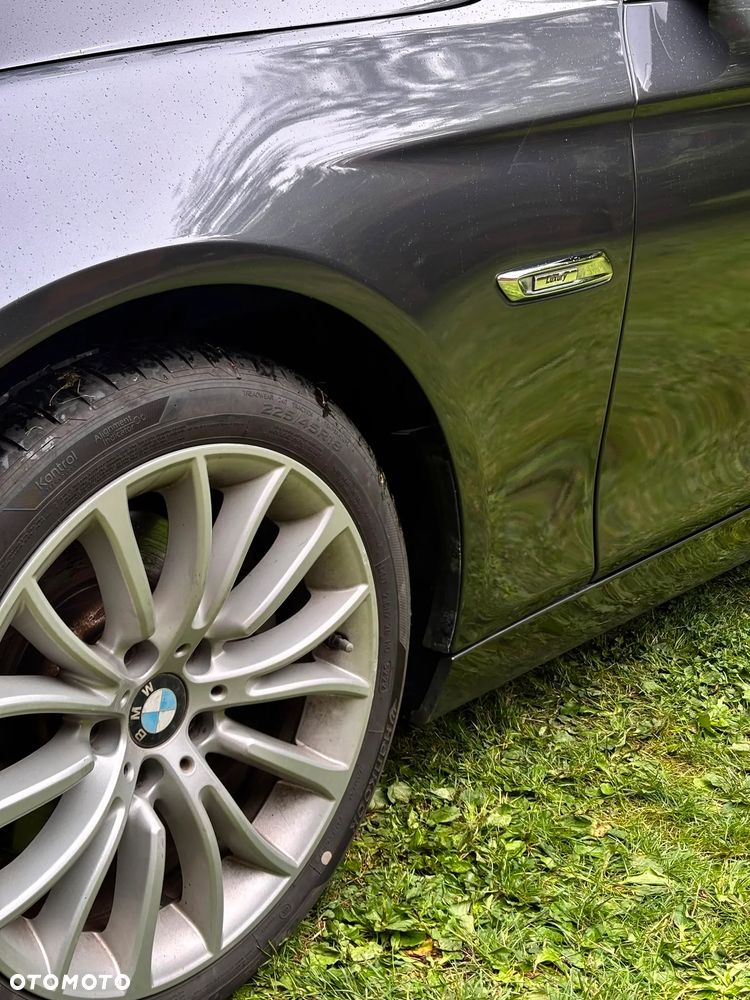 BMW Seria 5 520d Luxury Line - 11