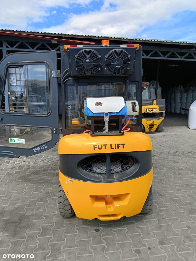 Inny FUT LIFT 25M - 6