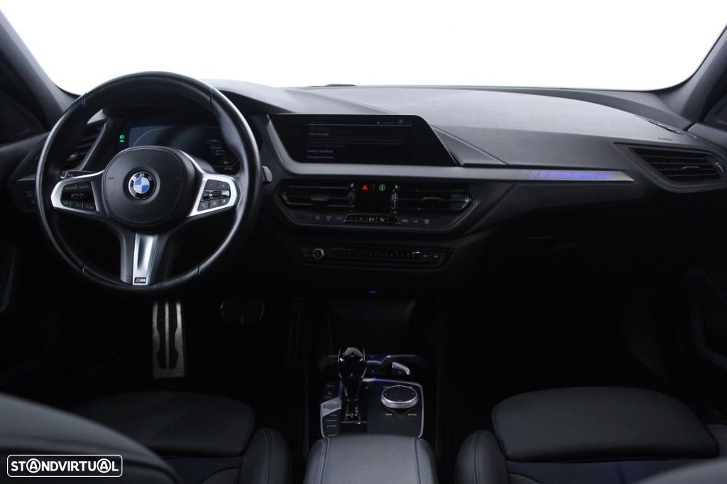 BMW 116 d Pack Desportivo M Auto - 17