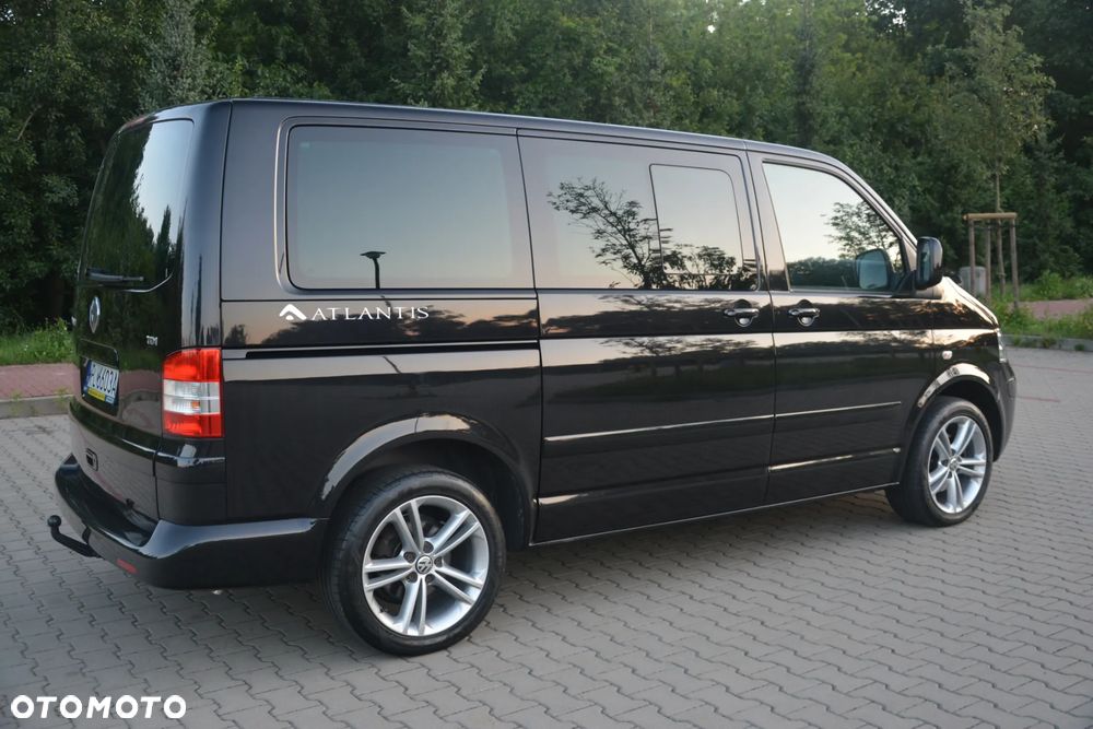 Volkswagen Multivan - 17