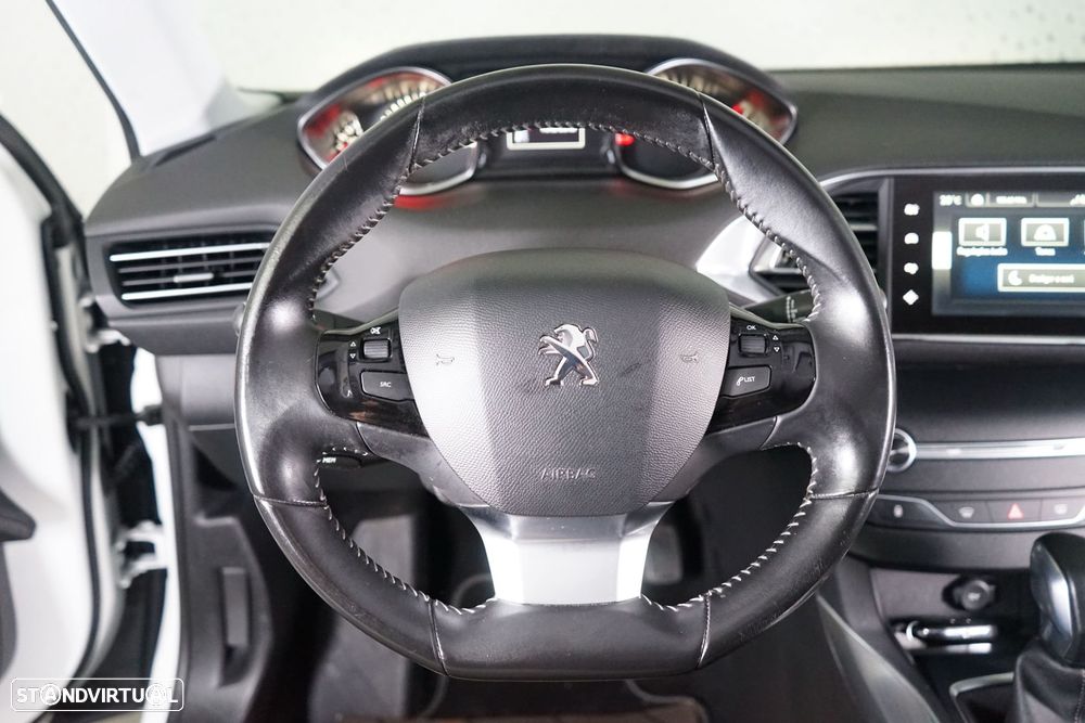 Peugeot 308 SW 1.6 BlueHDi Allure - 20