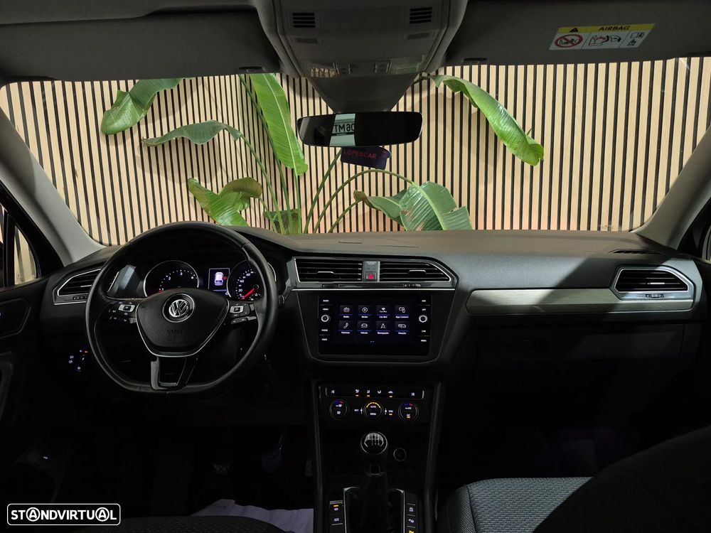 VW Tiguan Allspace 2.0 TDI Confortline - 10