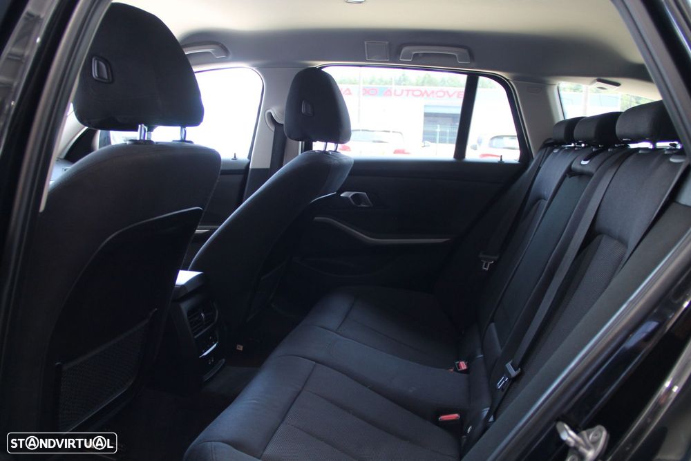 BMW 320 - 8