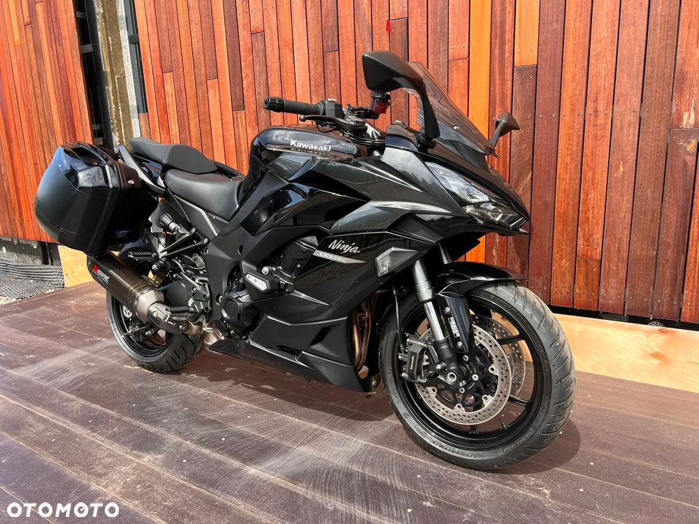 Kawasaki Ninja 1000 SX - 29