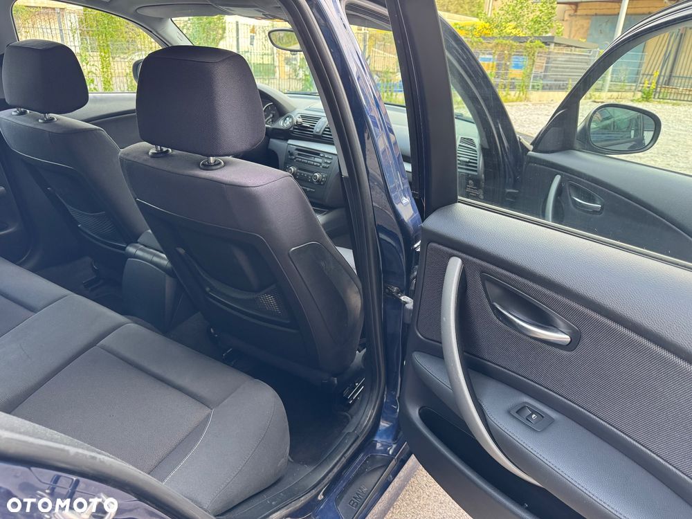 BMW Seria 1 116d - 12