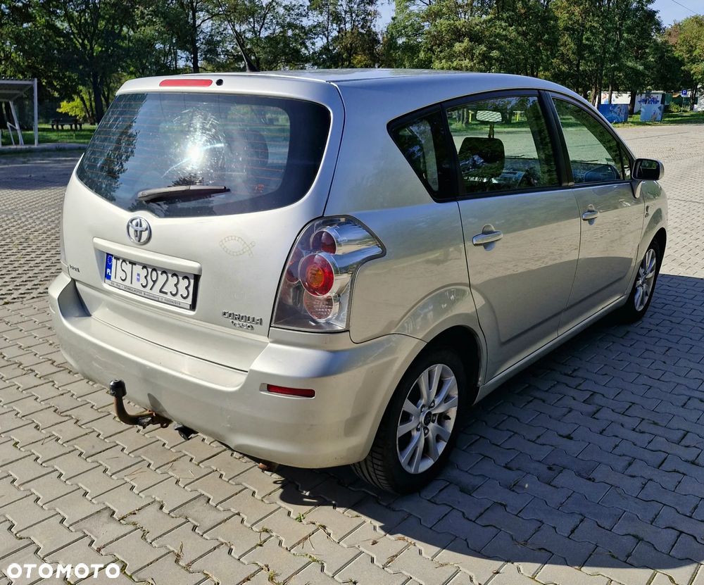 Toyota Corolla Verso 2.0 D-4D Prestige 7os - 4