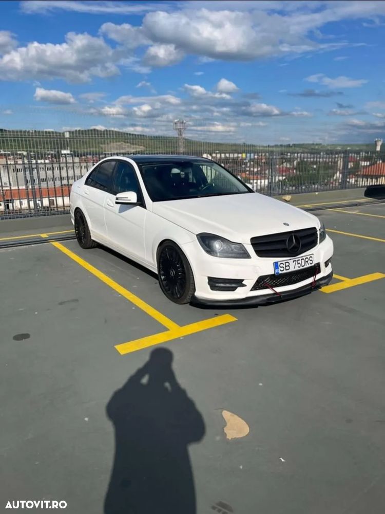 Mercedes-Benz C - 2