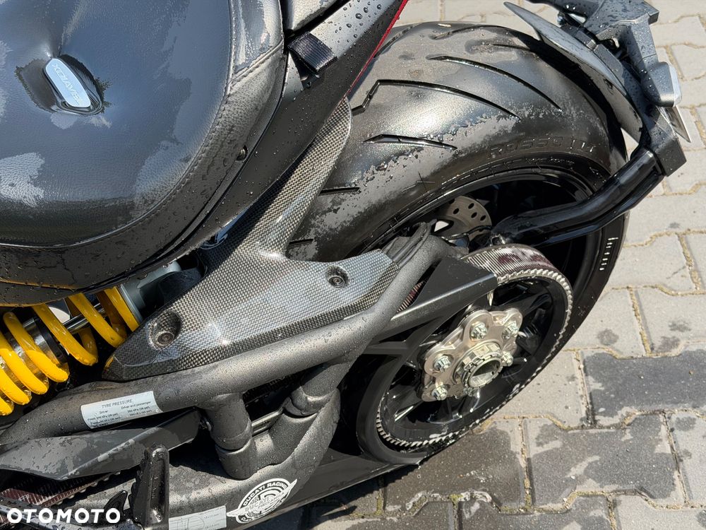 Ducati Diavel - 12