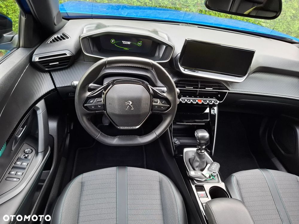 Peugeot 2008 - 13