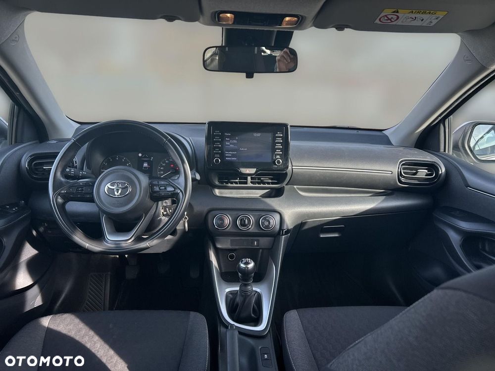 Toyota Yaris - 15