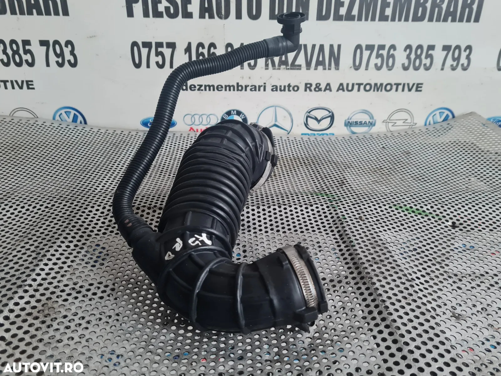 Furtun Conducta Admisie Aer Audi A5 A4 B8 2.0 Tdi Euro 5 Motor CJC Cutie Automata NYM An 2012-2013- - 3