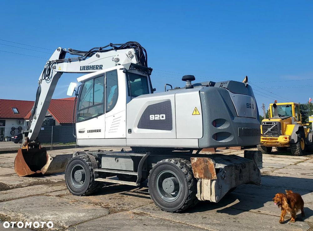 Liebherr A920 - 6