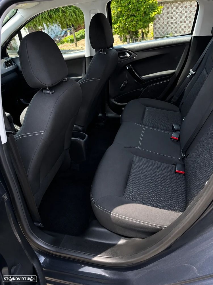 Peugeot 208 1.2 VTi Active - 7
