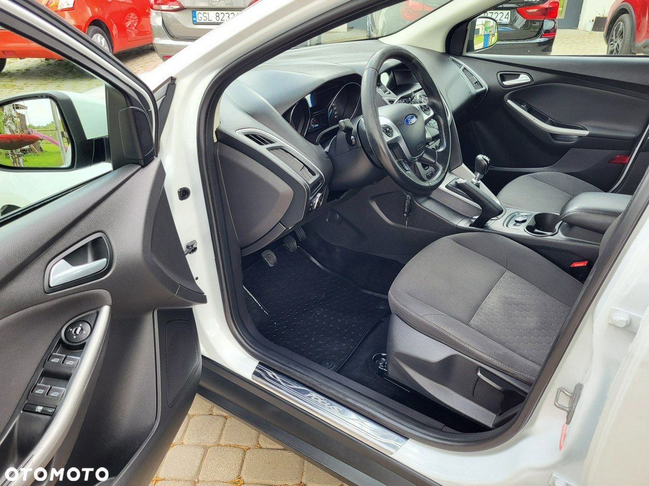 Ford Focus - 21