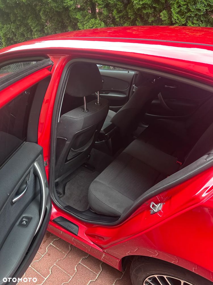 BMW Seria 1 118d - 10