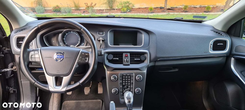 Volvo V40 D2 - 15