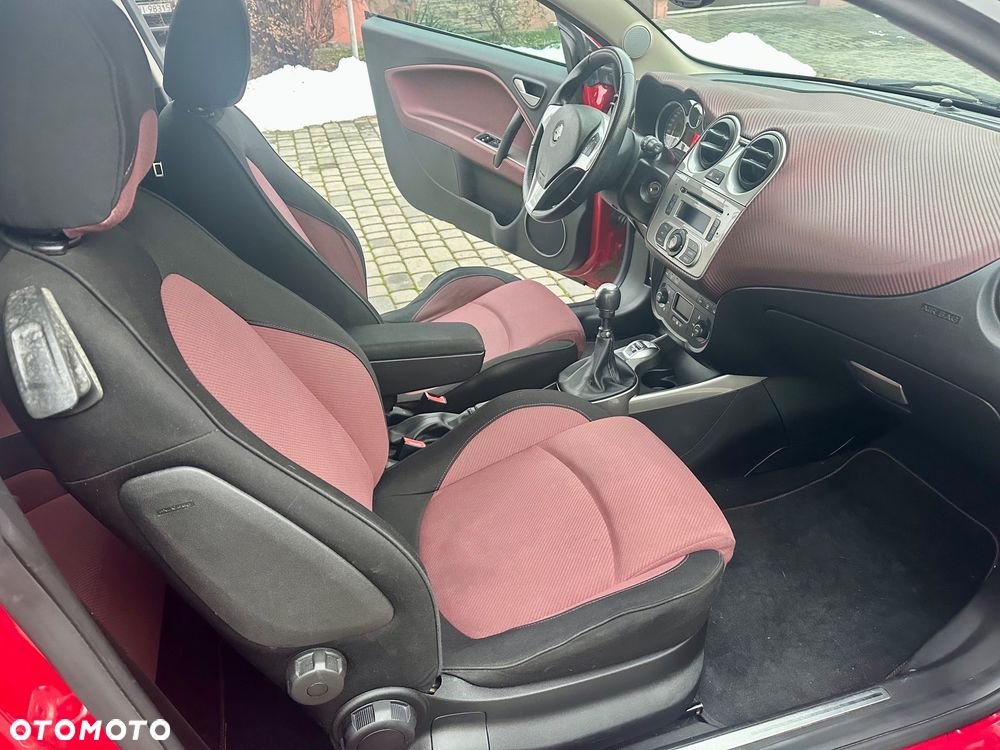 Alfa Romeo Mito 1.4 16V - 11