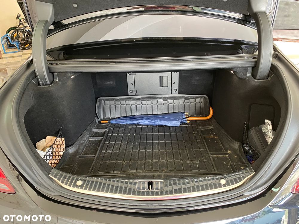 Mercedes-Benz Klasa S 560 4-Matic L 9G-TRONIC - 15