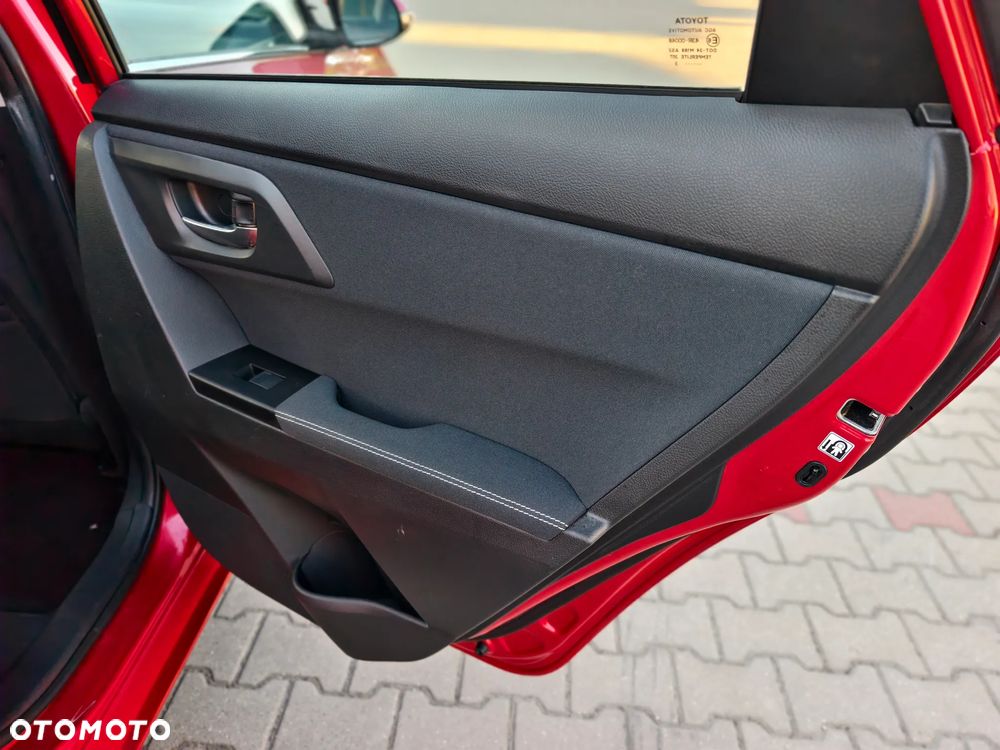 Toyota Auris 2.0 D-4D Executive - 22