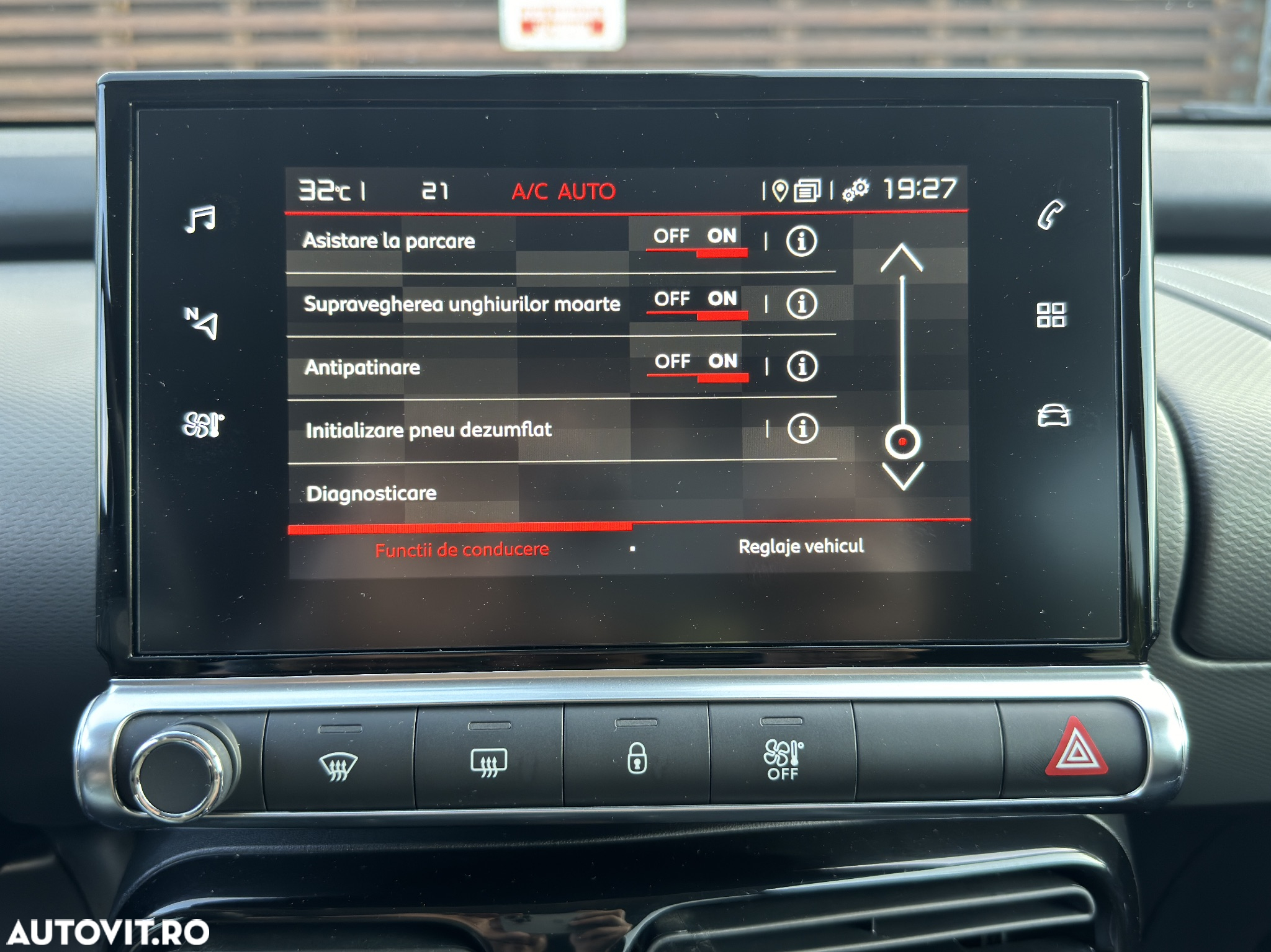 Citroën C4 Cactus BlueHDi 120 Stop&Start EAT6 Shine - 14