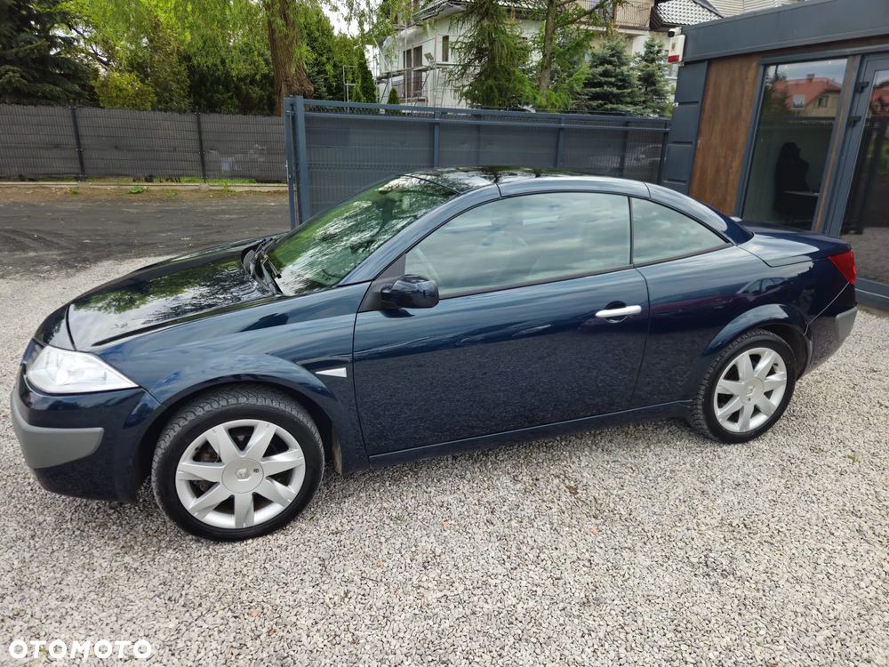 Renault Megane 1.6 Avantage - 9