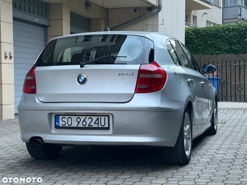 BMW Seria 1 118d - 4