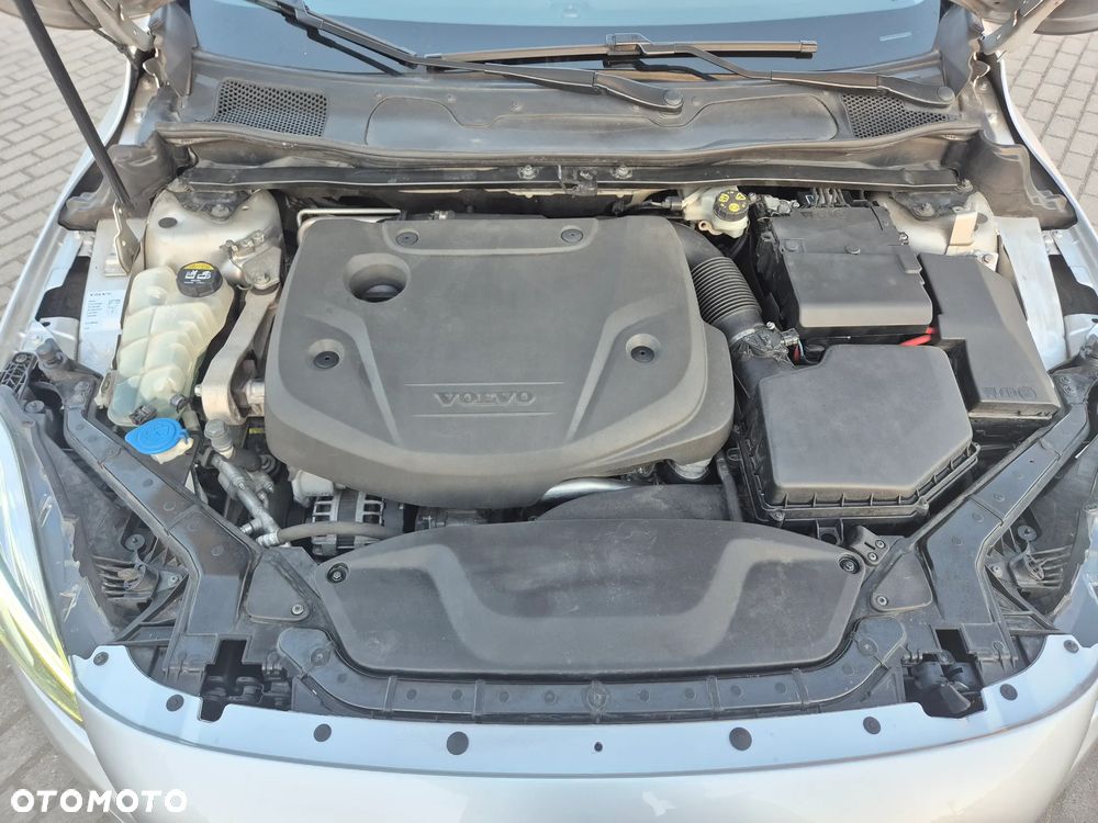 Volvo V40 D2 Inscription - 26
