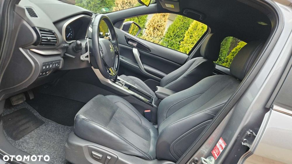Mitsubishi Eclipse Cross - 14