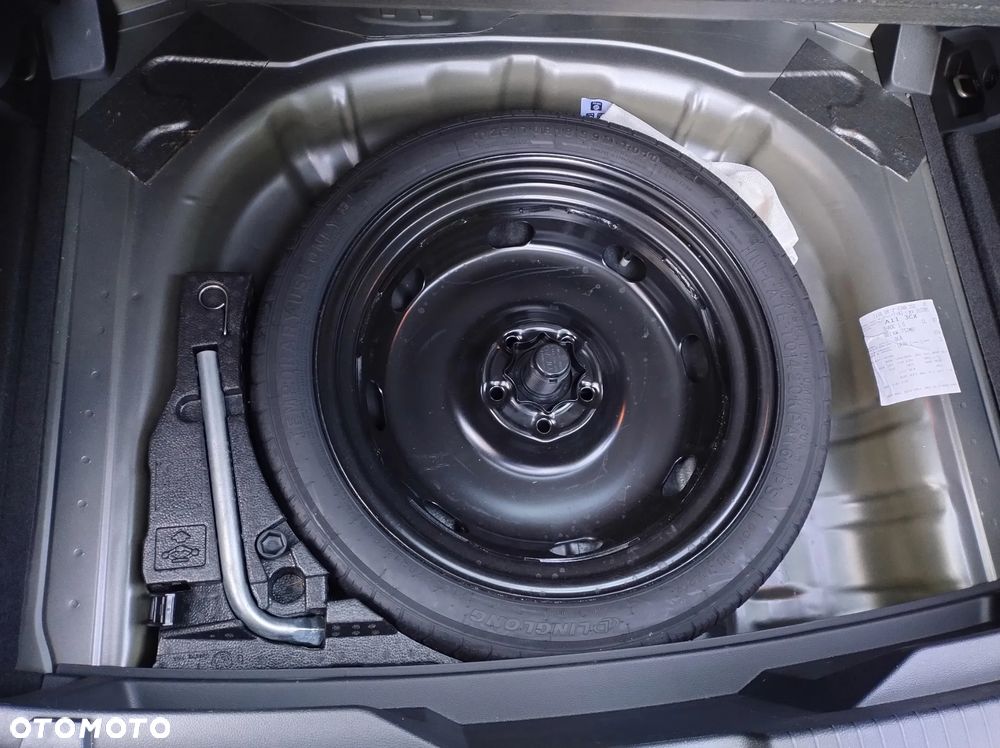 Volkswagen T-Roc - 28