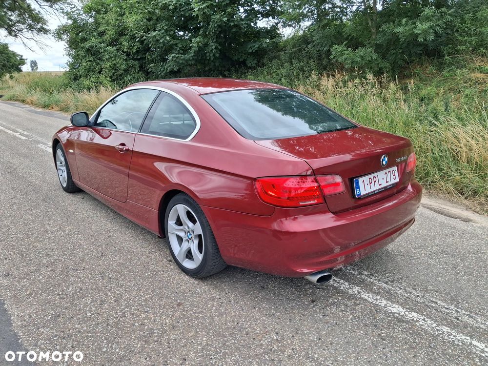 BMW Seria 3 320d DPF Blue Performance Edition Fleet - 4