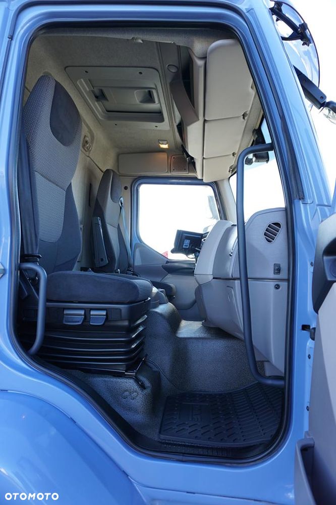 DAF LF / 260 / ACC / EURO 6 / CHŁODNIA + WINDA / MULTITEMPERATURA / 18 PALET - 8