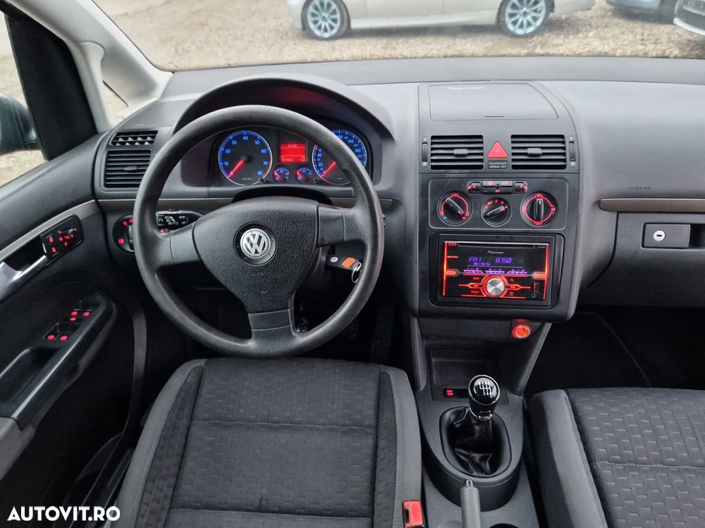 Volkswagen Touran 1.4 TSI Freestyle - 8