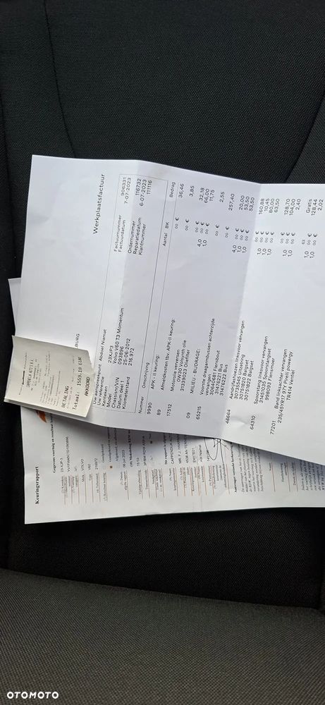 Volvo V60 D4 Momentum - 28