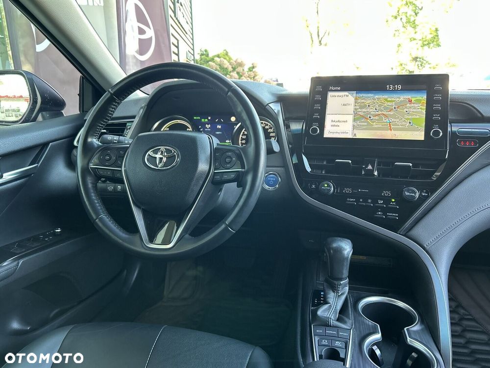 Toyota Camry 2.5 Hybrid Executive CVT - 13