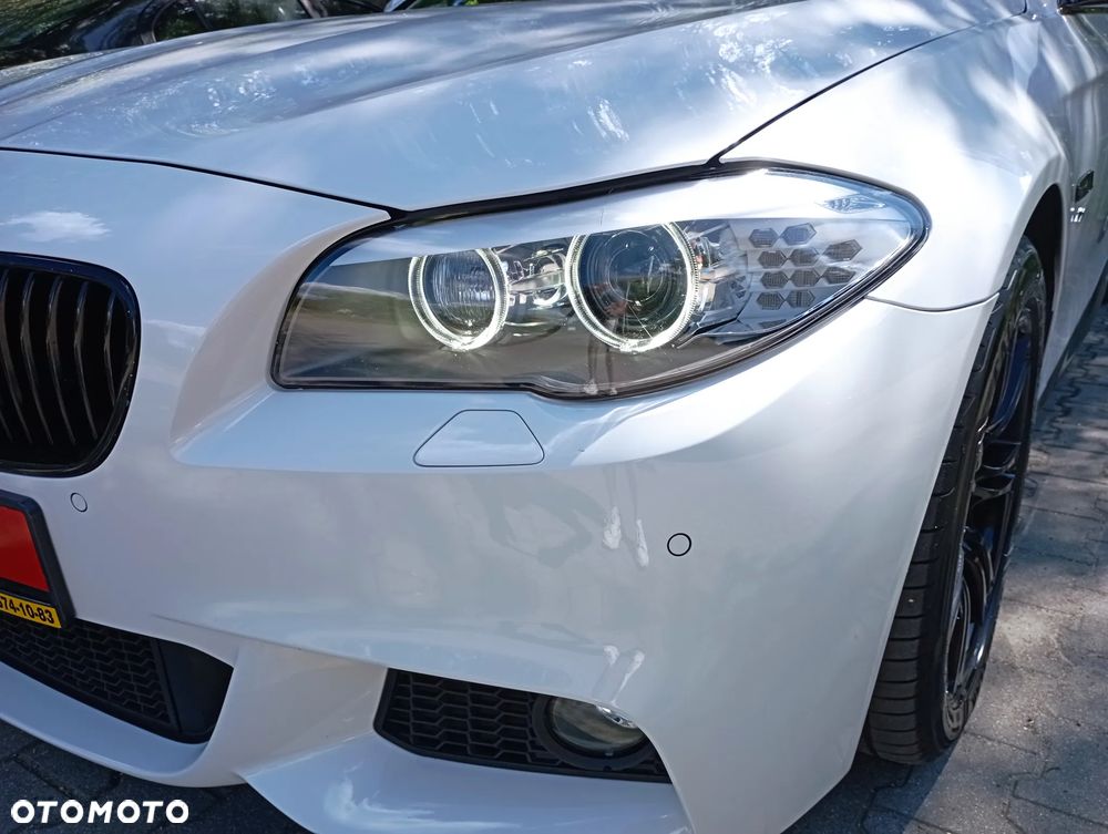 BMW Seria 5 535d xDrive - 34