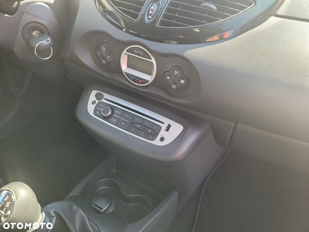 Renault Twingo 1.2 LEV 16V 75 Expression - 9