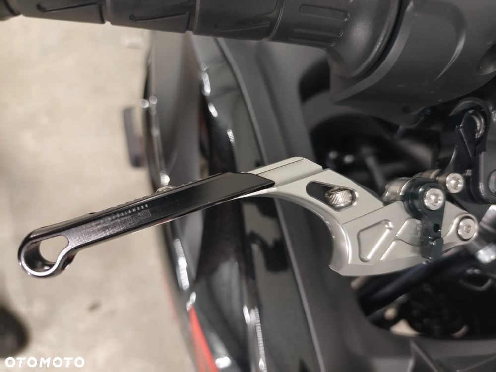 Kawasaki Ninja - 17