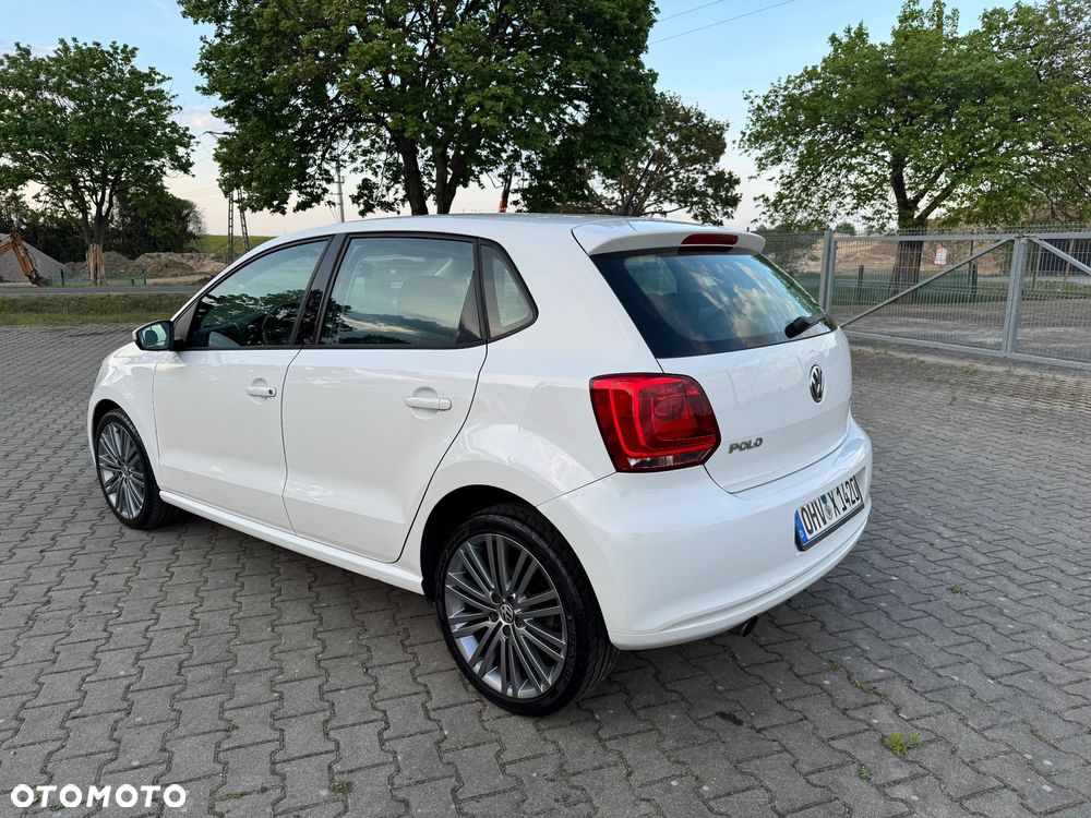 Volkswagen Polo 1.6 TDI Comfortline - 4