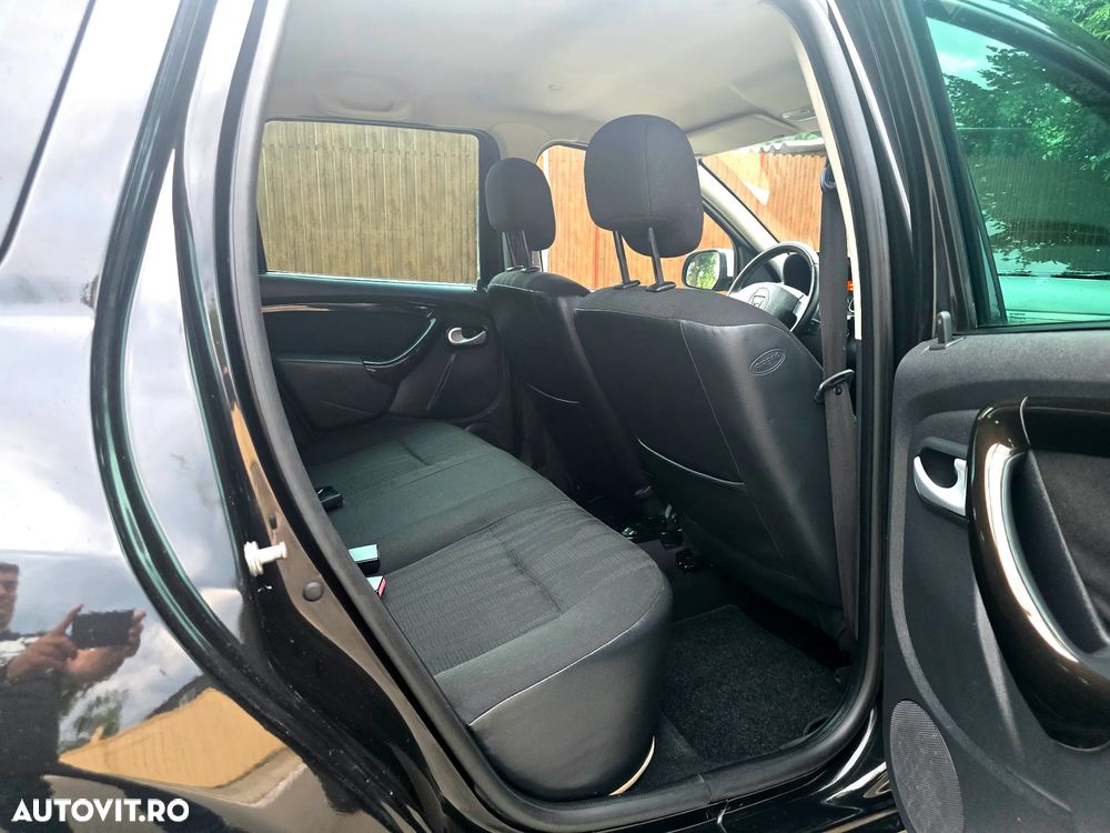Dacia Duster dCi 110 FAP 4x4 Prestige - 8
