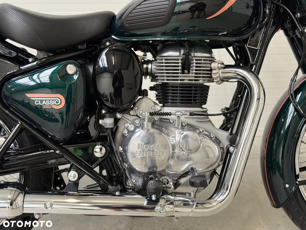 Royal Enfield Classic - 13