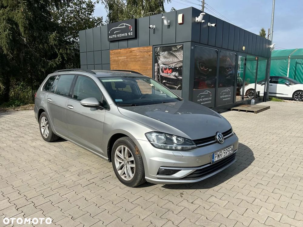 Volkswagen Golf 1.6 TDI SCR Comfortline - 2
