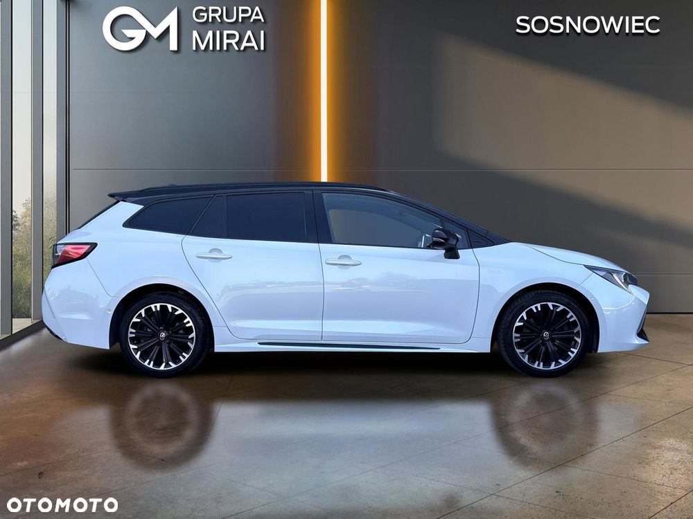 Toyota Corolla 2.0 Hybrid GR Sport - 6