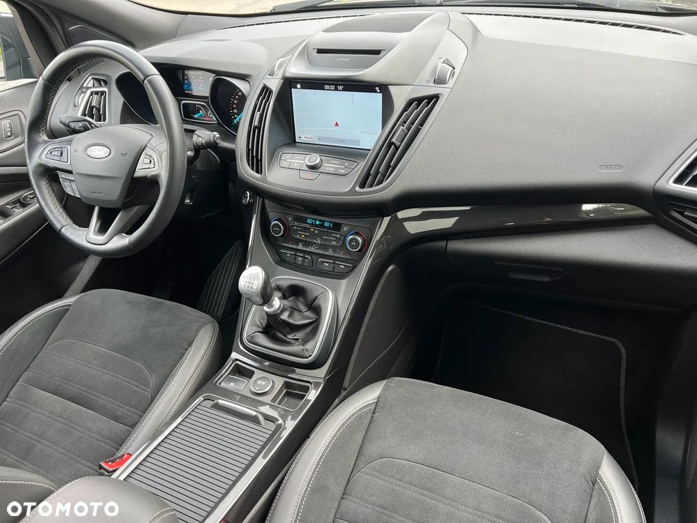 Ford Kuga 1.5 EcoBoost FWD ST-Line ASS - 22