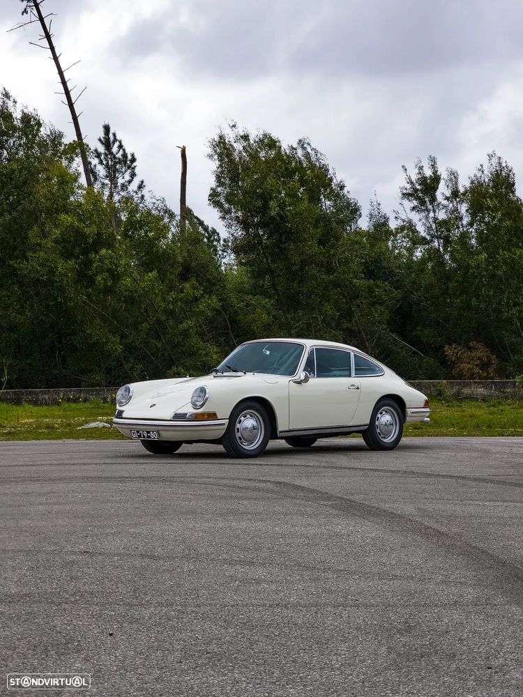 Porsche 911 Série F - 3