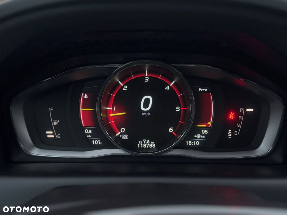Volvo XC 60 - 13